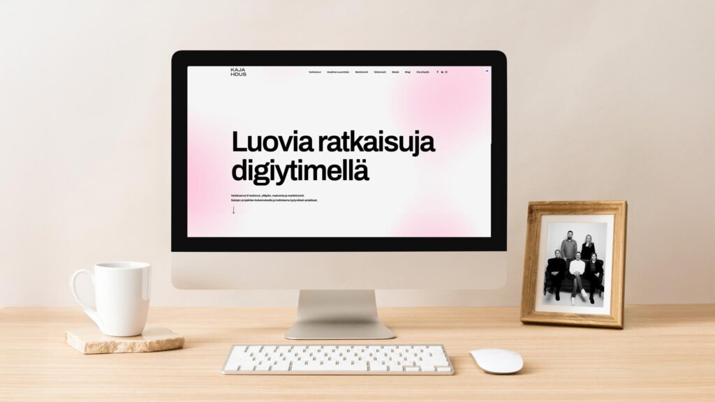 Verkkosivu-uudistus keskisuurille sivuille onnistuu Kajahdukselta kuukaudessa.